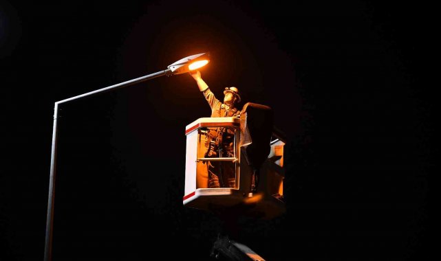 Toroslar EDAŞ Gaziantep'i bakım ve yatırımlarıyla aydınlattı