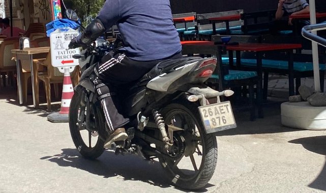 Trafiğe kapalı alanlarda kullanılan motosikletler tehlike saçıyor