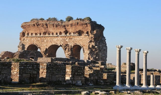 Tralleis'in danışmanı ADÜ oldu