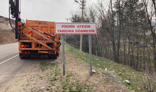 Tunceli'de orman yangınlarının önüne geçmek için levha asıldı