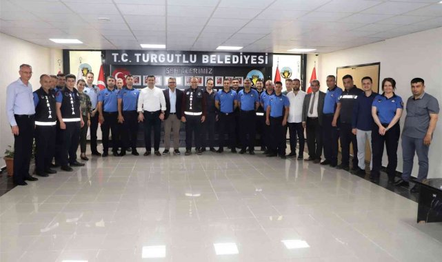 Turgutlu Belediyesinde geleneksel bayramlaşma yapıldı