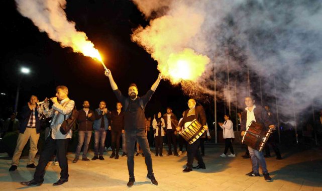 Turizm Haftasını davul zurnayla kutladılar