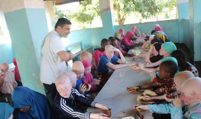 Türk gönüllüler, Tanzanya'daki yetimlerin yüzünü güldürdü