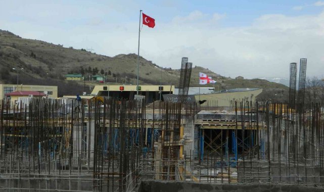 Türkgözü gümrük kapısı geçici olarak kapatıldı