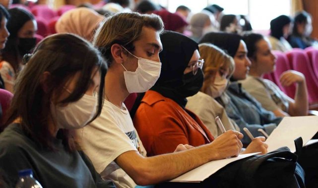 Türkiye'de Aile Değerleri Paneli gerçekleştirildi