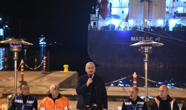 Ulaştırma ve Alt yapı Bakanı Adil Karaismailoğlu: "Bu yılki hedefimiz 250 milyar ton"