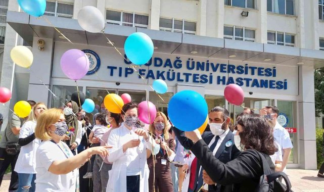 Uludağ Üniversitesi'nde balonlar hasta çocuklar için gökyüzüyle buluştu