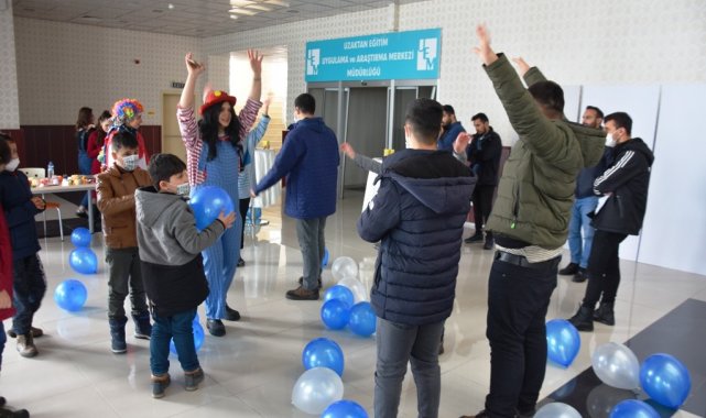 Üniversite öğrencilerinden farkındalık etkinliği