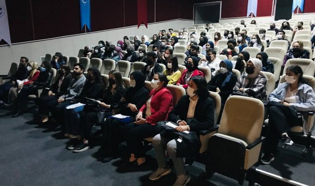 Üniversitede student talks etkinliğinin ikincisi düzenlendi
