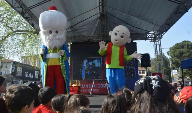 Ünye'de çocuklar için özel gösteri