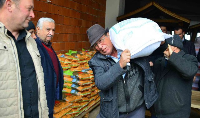 Üreticilere 13 ton tohum dağıtıldı