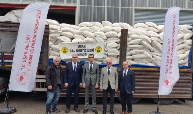 Uşak&#039;ta arı üreticilerine toz şeker desteği verildi