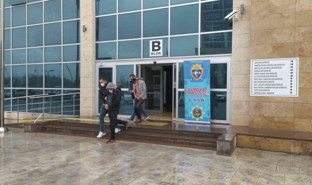 Uşak&#039;ta gözaltına alınan 2 uyuşturucu taciri serbest kaldı