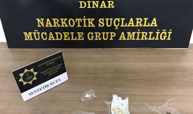 Uyuşturucu hapla yakalanan 2 kişi gözaltına alındı