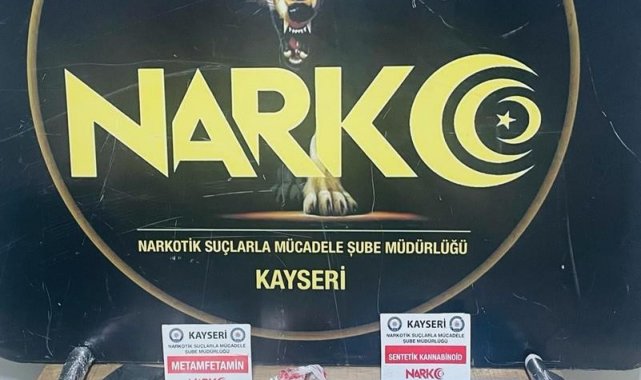 Uyuşturucu tacirleri polisten kaçamadı