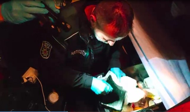 Uyuşturucu taşıyan tıra şok baskın