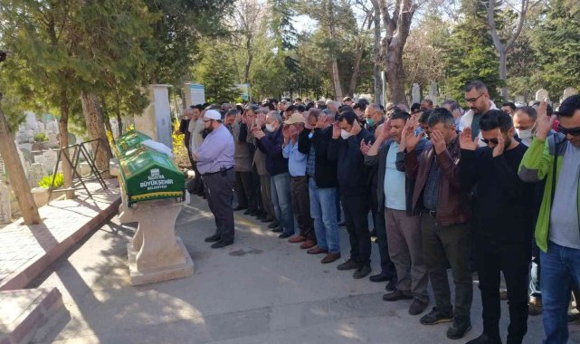 Uzman çavuş tarafından öldürülen doktor son yolculuğuna uğurlandı