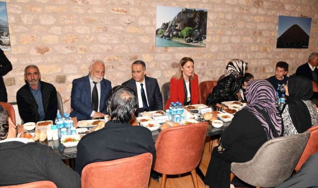 Vali Çuhadar, iftarda şehit aileleri ve gazileri ağırladı