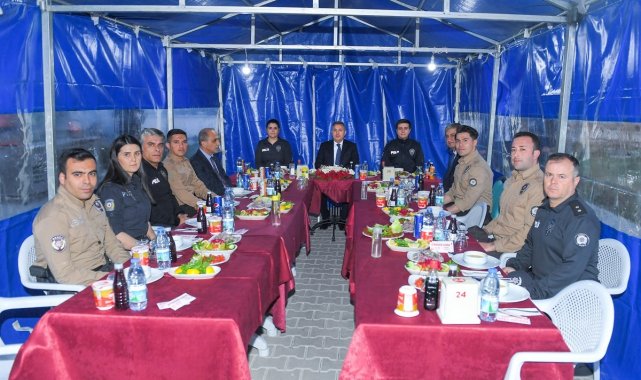 Vali Elban polislerle iftarda buluştu