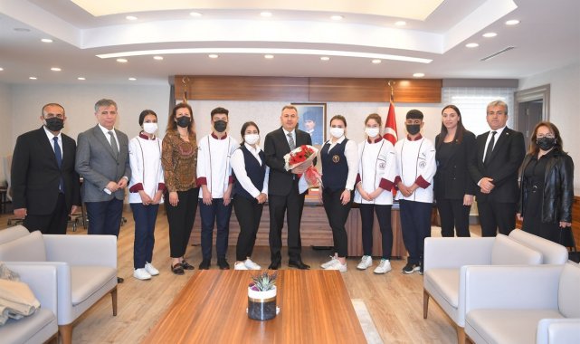 Vali Elban: "Adanamızı turizm sektöründe hak ettiği noktaya taşımalıyız"