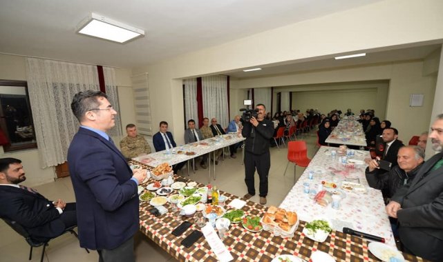 Vali Memiş: 'Sizleri en güzel şekilde yetiştirme gayretindeyiz'