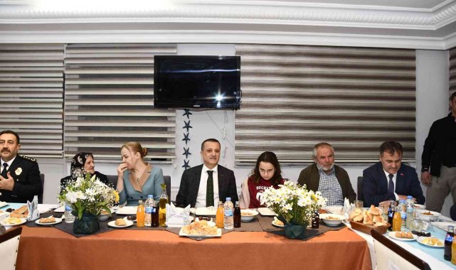 Vali Taşbilek şehit aileleri, gaziler ve yakınları ile iftarda bir araya geldi