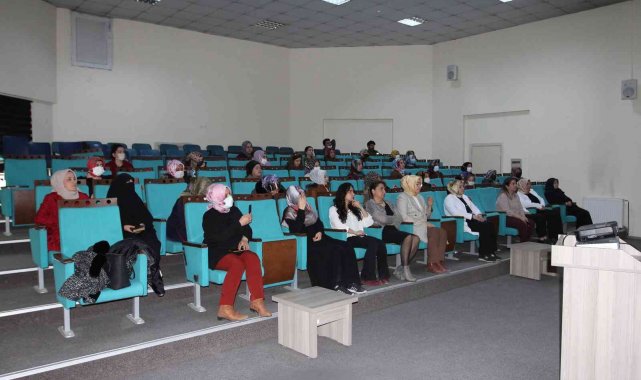 Van Büyükşehir'den 'Tütün bağımlılığı ve sağlıklı yaşam' semineri