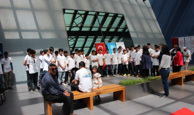 Van Müzesi'nde 23 Nisan coşkusu