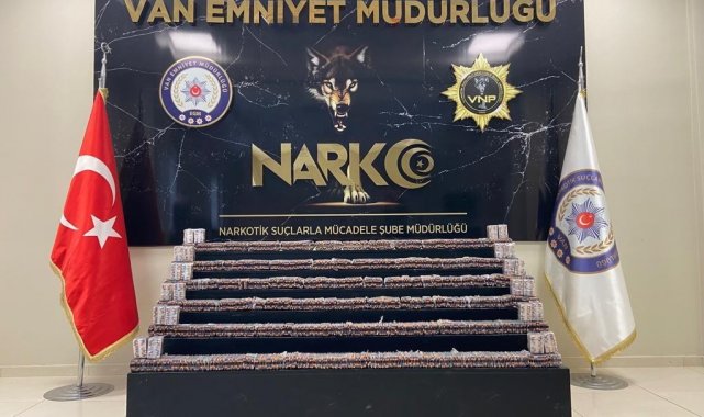 Van&#039;da 28 bin 80 adet sentetik ecza ele geçirildi