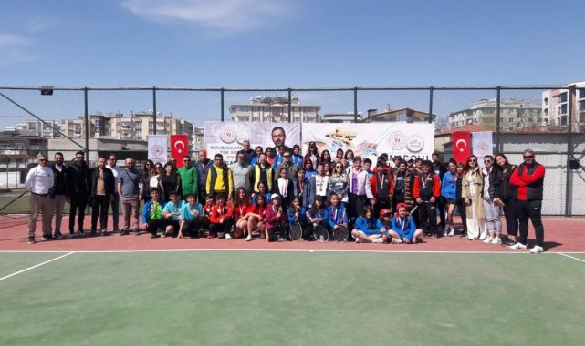 Van'da Anadolu Yıldızlar Ligi Tenis Grup Müsabakaları sona erdi
