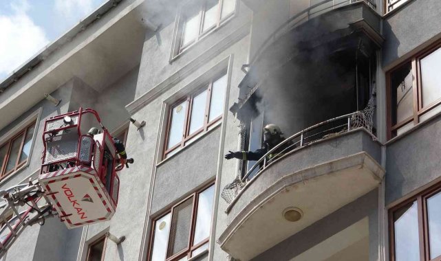 Van'da bir evde çıkan yangın korkuttu