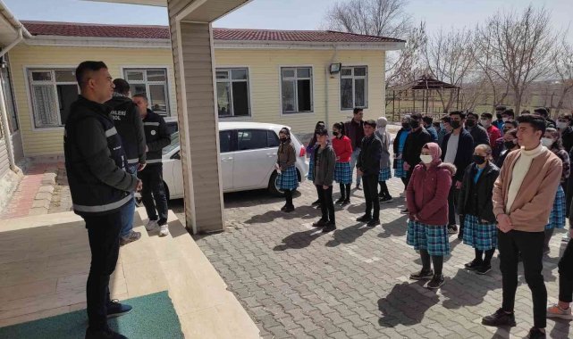 Van&#039;daki okullarda &#039;inci kefali&#039; eğitimi