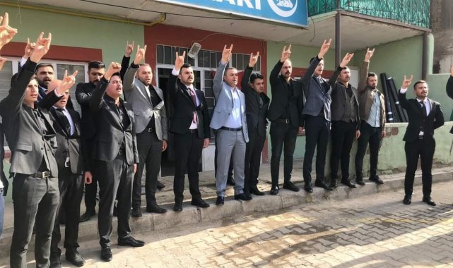 Yahyalı Ülkü Ocakları'nda bayrak değişimi