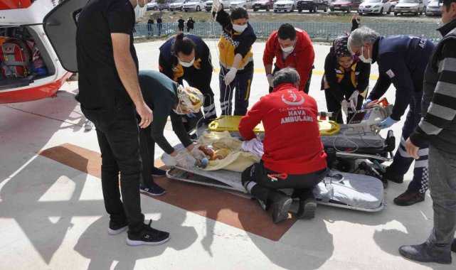 Yangında yaralanan 6 aylık bebek hava ambulansıyla Ankara'ya sevk edildi
