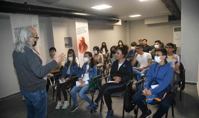 Yaşar Kemal ile Çukurova&#039;da Dünden Yarına etkinlikleri sürüyor