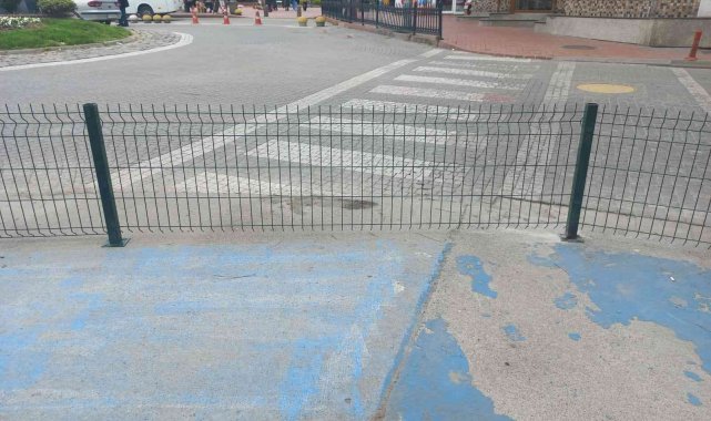 Yaya geçidinin yeri değiştirildi