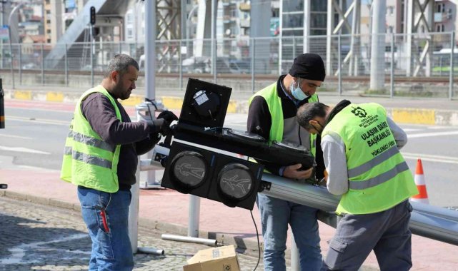 Yayaların güvenliği için 3 yeni sinyalizasyon kuruldu