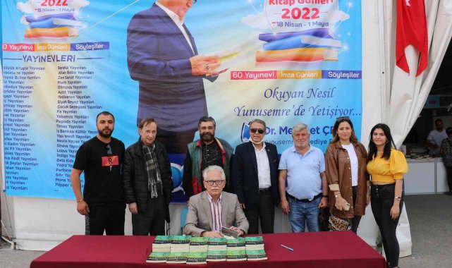Yazarlar kitapseverlerle buluşmaya devam ediyor