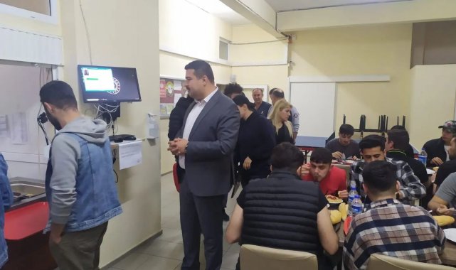 Yenipazar&#039;da öğrencilerin misafiri Kaymakam Kural oldu