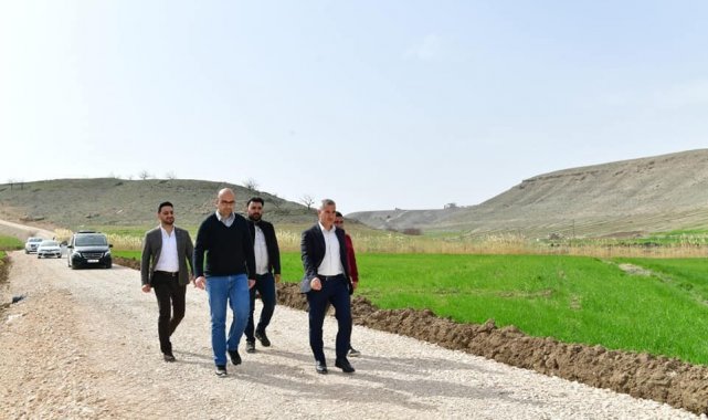 Yeşilyurt Belediyesi ekipleri, mahallelerin ulaşım ağını yeniliyor