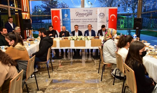 Yetimler iftarda buluştu