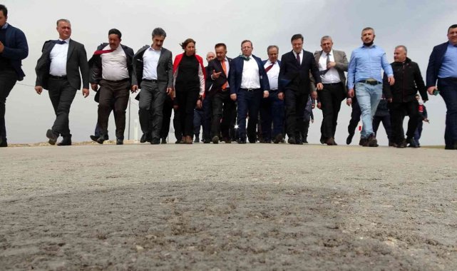 Yozgat'ta beton yol uygulaması tam not aldı