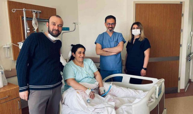 Yunus Emre Devlet Hastanesi'nde tüp mide ameliyatı yapıldı