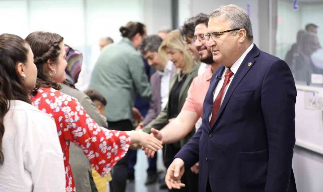 Yunusemre Belediyesi bayramda da hizmette