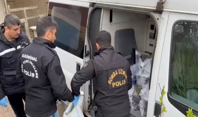 Yüzlerce dinamit ve el yapımı patlayıcı madde ele geçirildi