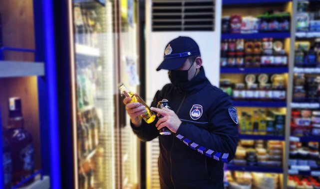 Zabıta ekipleri, halk sağlığını korumak için denetimde