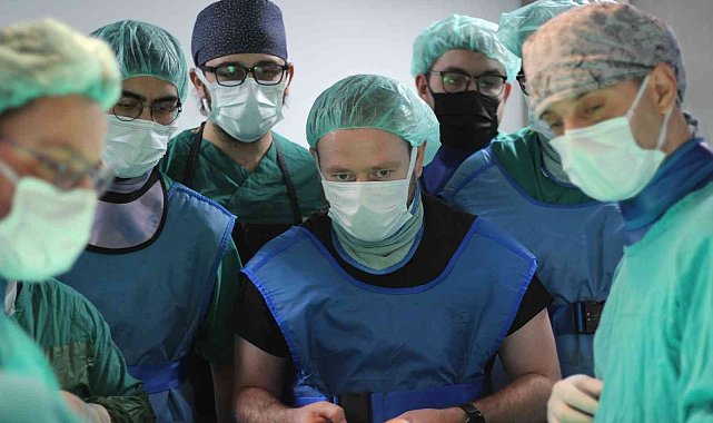 10 yıldır idrar yapamayan hasta SNM yöntemiyle tedavi edildi