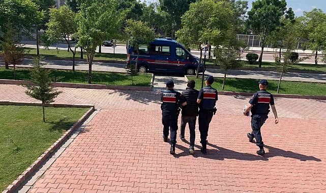 13 yıl hapis cezası olan hırsız jandarmanın operasyonuyla yakalandı