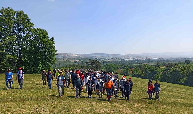 19 Mayıs doğa yürüyüşü ile başladı