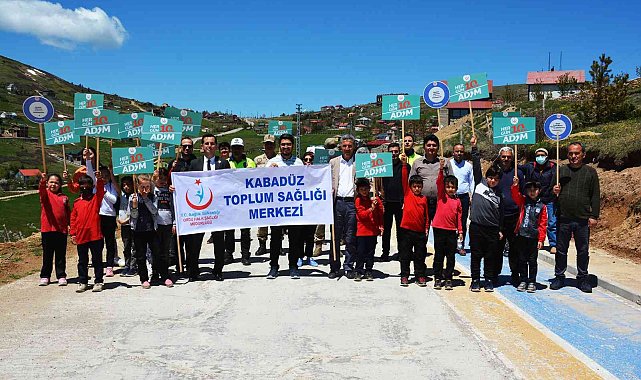 2 bin rakımlı yaylada sağlık yürüyüşü